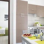 Green Aparthotel 2*