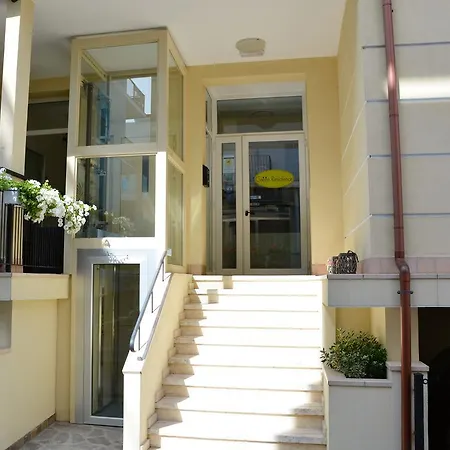 Hotel apartamentowy Green 2*