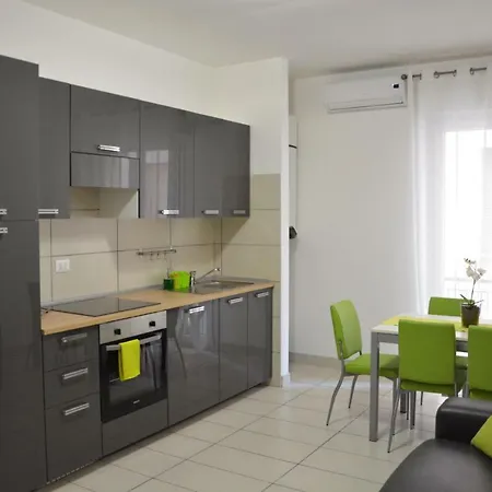 Green Hotel apartamentowy 2*