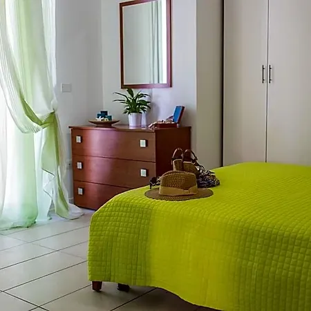 Green Aparthotel 2*