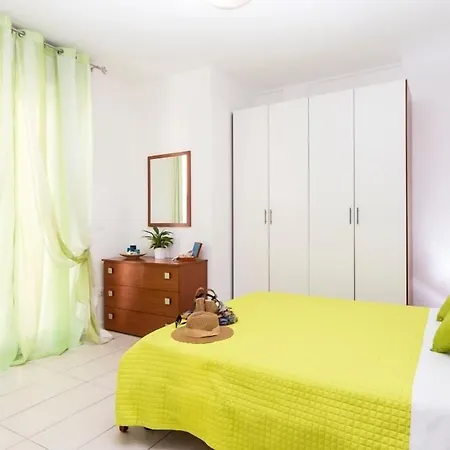 Hotel apartamentowy Green 2*
