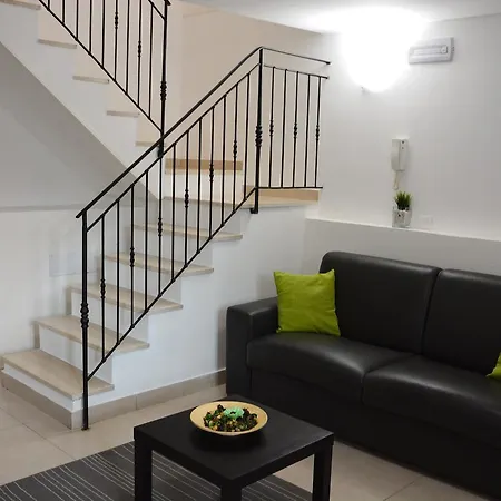 Hotel apartamentowy Green