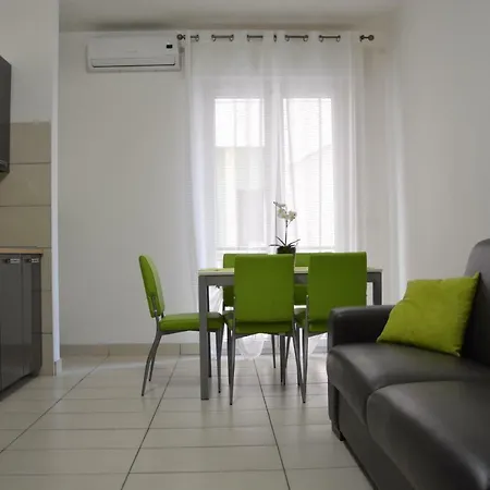 Hotel apartamentowy Green Rimini
