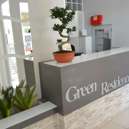 Green アパートホテル 2*